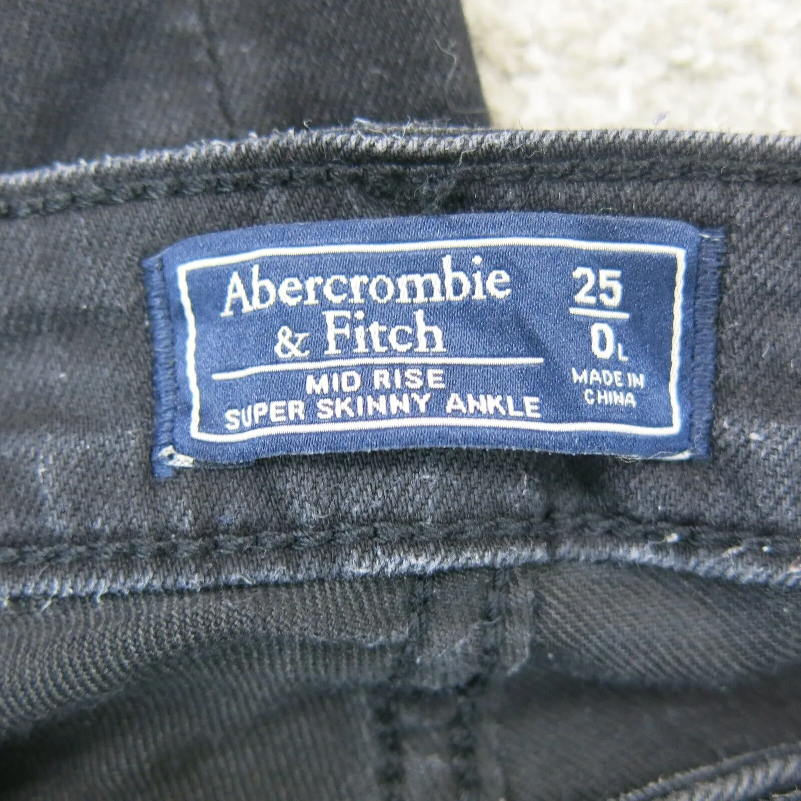 Abercrombie & Fitch Womens Jeans Mid Rise Super Skinny Ankle Black Size 25/0L