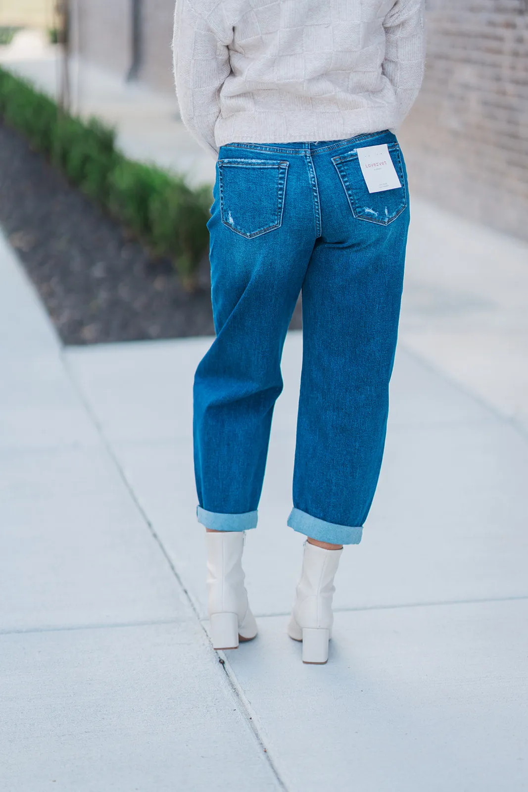 Molly Mid-Rise Barrel Jeans