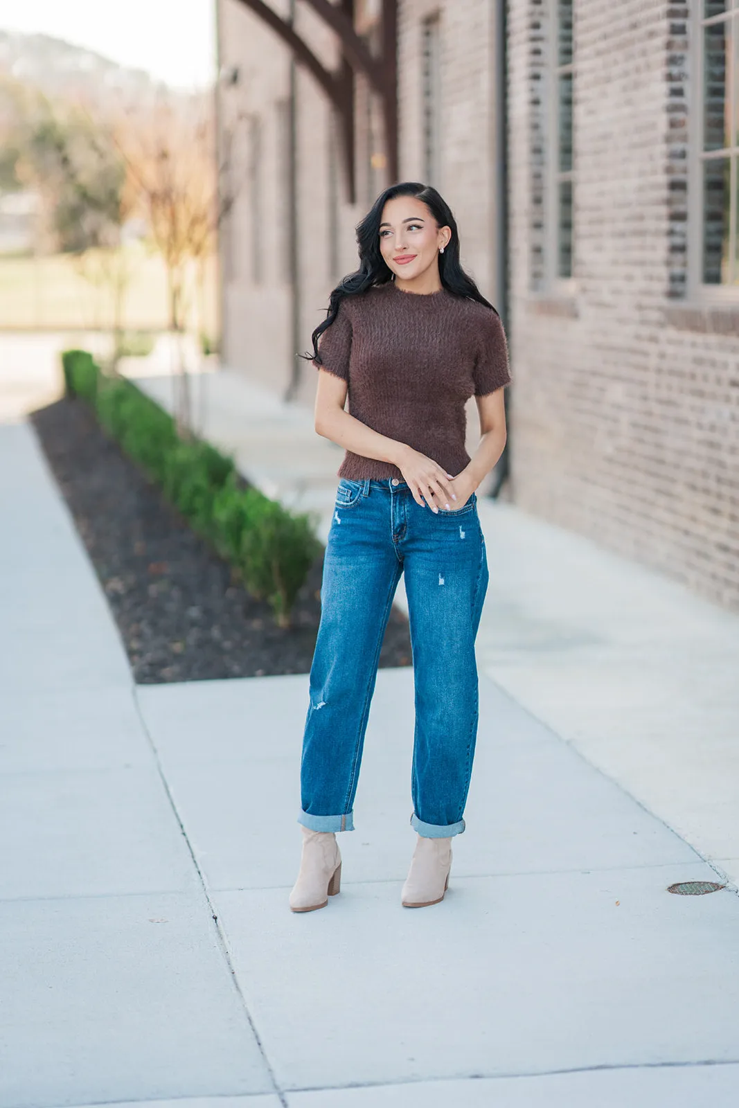 Molly Mid-Rise Barrel Jeans